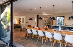 Dining - Pet friendly home in Genestelle (Genestelle)