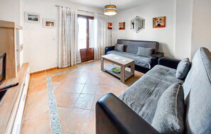 Smart TV - Amazing apartment in Costa Esuri - Ayamonte (Costa Esuri - Ayamonte)