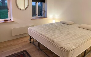 3 bedrooms, travel cot, free WiFi - 3 bedroom gorgeous home in søby ærø (Søby Ærø)