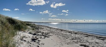 Amazing home in Humble with WiFi