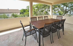 Outdoor dining - Lovely apartment in Bibinje with WiFi (Bibinje)
