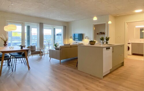 Amazing apartment in Ringkøbing with WiFi