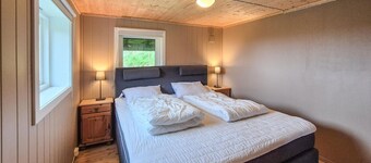 Amazing home in Bokn with WiFi