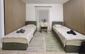 2 camere, culla da viaggio, Wi-Fi gratuito