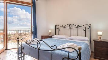 2 bedrooms, free WiFi