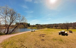 Property grounds - Nice home in Ludvigsborg with WiFi (Ludvigsborg)