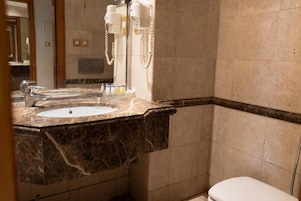 Free toiletries, hair dryer, towels, soap