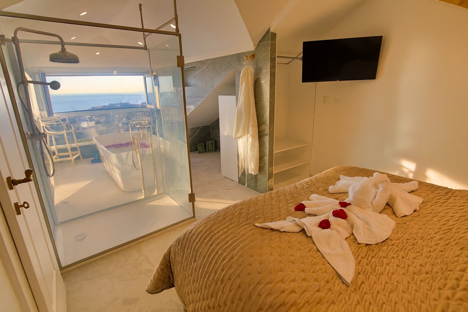 Coffres-forts dans les chambres, fer et planche à repasser