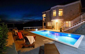 Pool - Lovely apartment in Cilipi with private swimming pool, can be inside or outside (Cilipi)