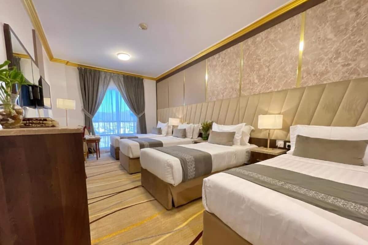 ห้องพักสำหรับสี่ท่าน | Wi-Fi ฟรี, ผ้าปูที่นอน