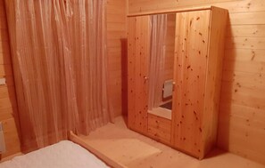 3 bedrooms, free WiFi - 3 bedroom nice apartment in Mrkopalj (Mrkopalj)