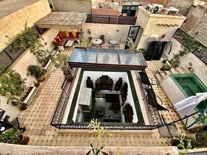 Maison Familiale, 5 chambres, service de ménage, vue montagne | Terrasse/Patio