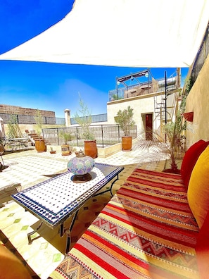 Casa familiar, 5 habitaciones, Servicio de limpieza, vistas a la montaña | Zona de estar | Una impresora