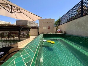 Outdoor pool - riad magnolia privatiser (Marrakech)