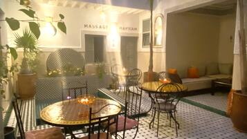 Family House, 5 Bedrooms, Housekeeping, Mountain View | Terrace/patio