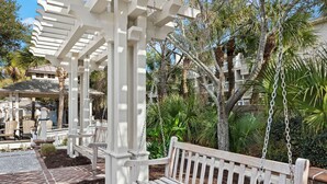Unclassified image, 5 of 45, button - Beautiful Condo-Pool Hot Tub Tennis Walk to Beach! (Hilton Head Island)