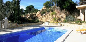 Outdoor pool - "Can Dimas"-Spectacular views-BBQ-Swimming pool-WiFi (Lloret de Mar)