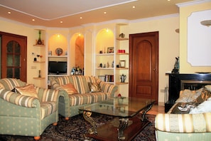 TV, stereo