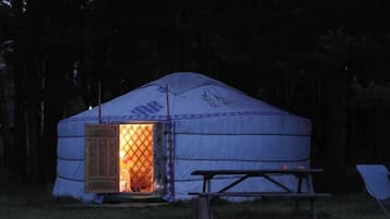 家庭帳篷, 山景 | 外觀