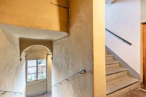 Interior - Atelier Lucca Centro – Historic Apartment in the Heart of the City (Lucca)