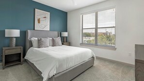 Desk, iron/ironing board, WiFi, bed sheets - Landing | Modern 1BD, Gym, Pool (Allen)