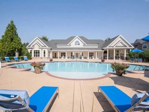 Landing | Amazing 1BD, Clubhouse, Tennis Court