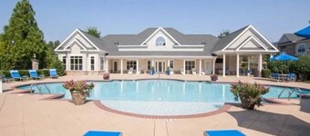 Landing | Amazing 1BD, Clubhouse, Tennis Court
