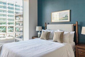 Desk, iron/ironing board, WiFi, bed sheets - Landing | Stylish 1BD, Game Room, Clubhouse (Salt Lake City)