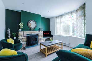 تلفزيون، مكتب