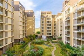 Exterior - Nautica 2-BR Apt at Waterfront in Dbaye (Dbayeh)