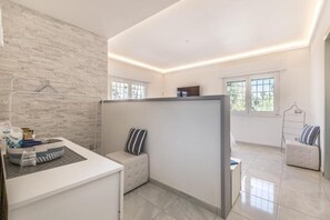 Doppia Luxury, vista giardino | Interni