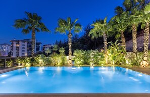 Pool - 1+1 Keyifli ve guvenlikli daire (İzmir)