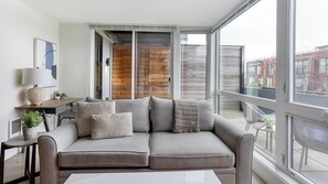 Smart TV - Landing | Spectacular 1BD, Game Room (Seattle)