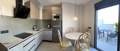 Deluxe Apartment, Balcony, Pool View with private pool | Private kitchen