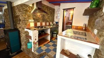 Apartamento, baño privado | Cocina privada