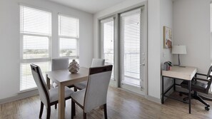 Dining - Landing | Incredible 2BD in Downtown Fort Worth (Fort Worth)
