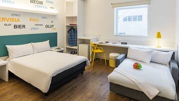 Laptop workspace, blackout curtains, free WiFi