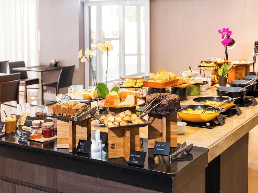Desayuno buffet incluido todos los días