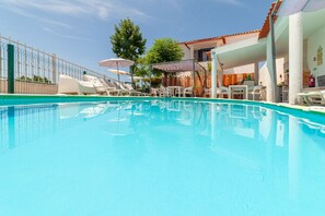 Outdoor pool - “Charming Studio Retreat in Alcácer do Sal – Perfect for Relaxation” (Alcácer do Sal)