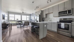 Fridge, dining tables - Landing | Stunning 1BD, Gym, Clubhouse (Denver)