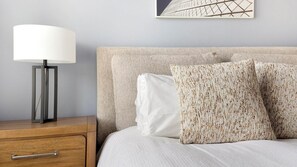 1 chambre, bureau, fer et planche à repasser, Wi-Fi