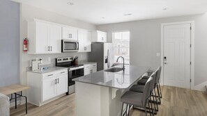 Fridge, dining tables - Landing | Stunning 2BD, Clubhouse, Pool (Madison)