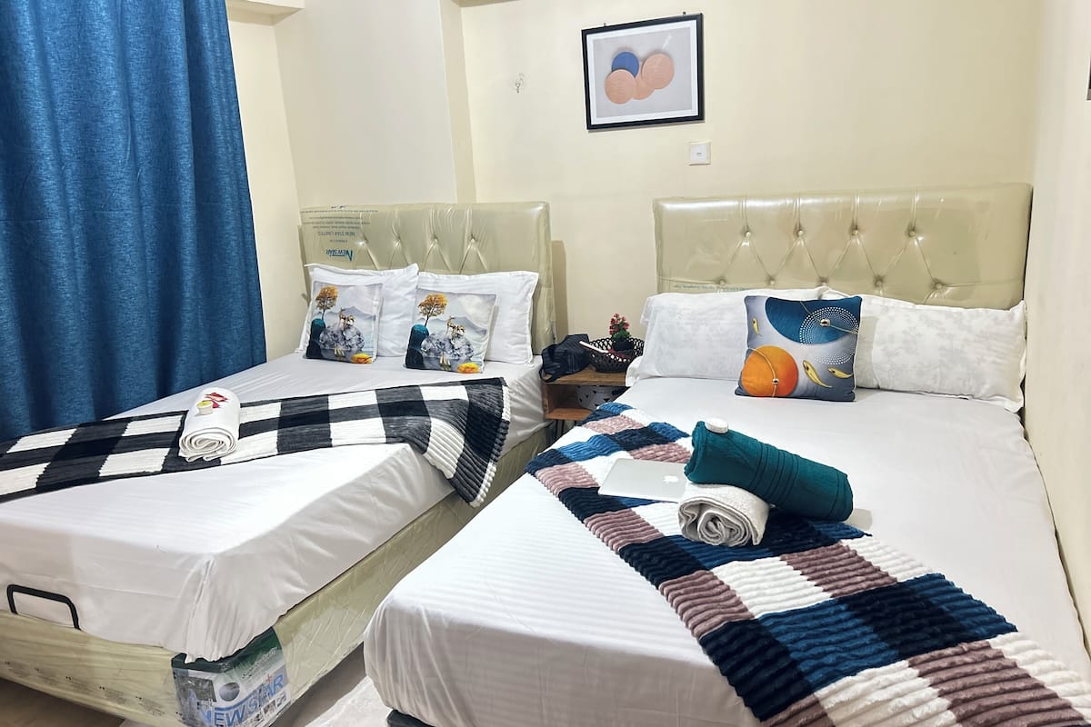 Cortinas blackout y sistema de insonorización