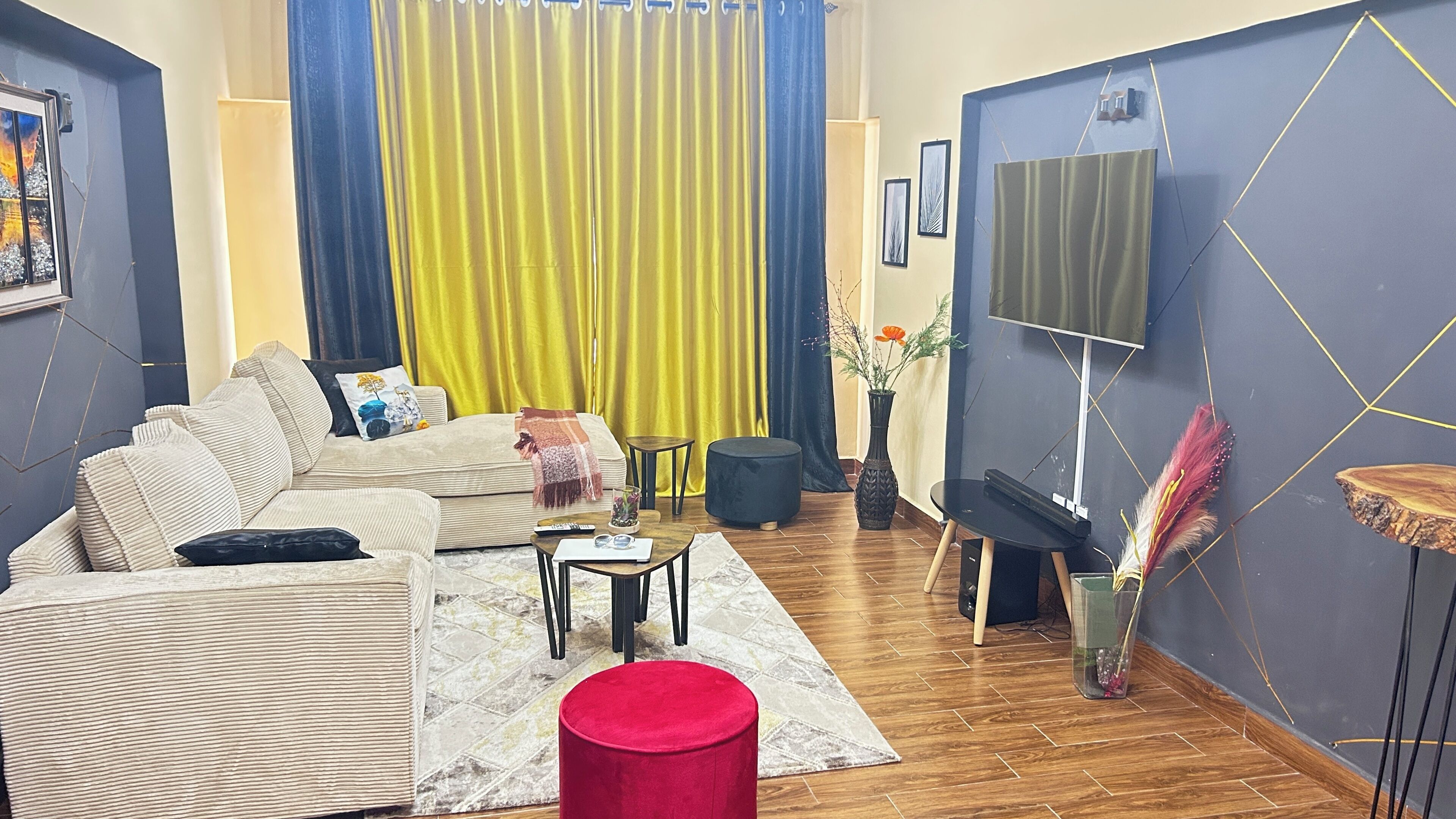 Superior Suite, 3 Bedrooms, Private Pool, City View | Blackout drapes, soundproofing, iron/ironing board, free WiFi