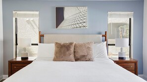 2 bedrooms, desk, iron/ironing board, WiFi - Landing | Chic 2BD, Clubhouse, Gym (Paradise)