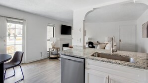 Unclassified image, 5 of 31, button - Landing | Stylish 2BD, Courtyard (Paradise)