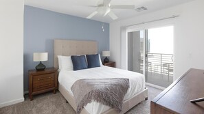 2 bedrooms, desk, iron/ironing board, WiFi - Landing | Spectacular 2BD, Gym (North Las Vegas)