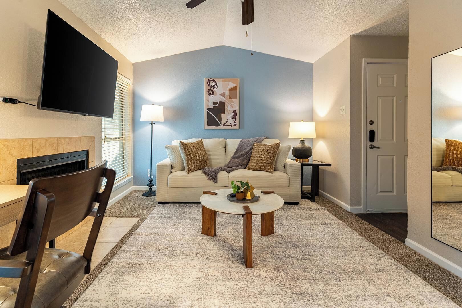 Landing | Beautiful 1bd, Pool - Arlington, TX
