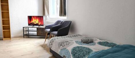 3 bedrooms, free WiFi, bed sheets