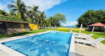 Casa Frente al mar en El Tamarindo